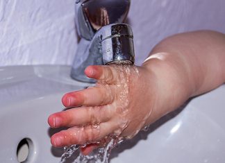 Зајечар: Због интервенције на водоводној мрежи у Чупићевој улици, поједине улице без воде Прање руку