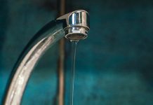 Интервенције на водоводној мрежи у Црногорској улици, поједини потрошачи без воде Славина