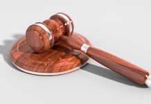 Више јавно тужилаштво у Зајечару затражило је данас да се П. Џ. (56), који је оптужен за тешко убиство С. М. у октобру 2000. године, изрекне казна од 40 година робије Суд — Чекић