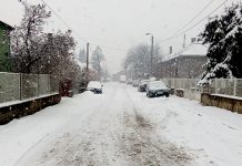 И данас са снегом, током ноћи престанак падавина Устаничка улица — Зима