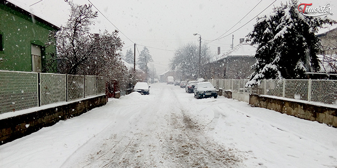 Устаничка улица — Зима