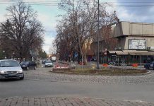 ТОПЛО СЕ ОБУЦИТЕ: Србија данас у минусу Зајечар — Центар