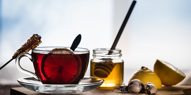 Природна медицина — Мед, лимун, лук