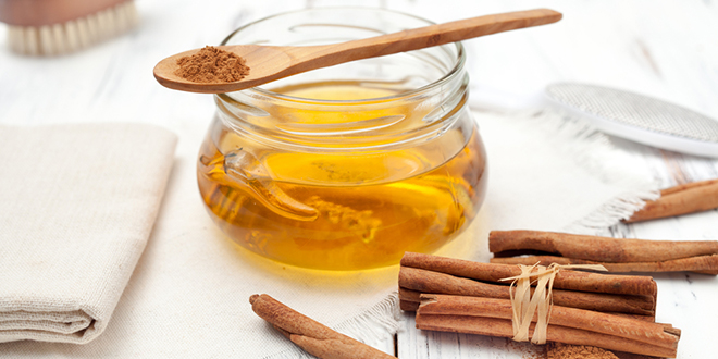 Ручно прављена козметика од меда и цимета