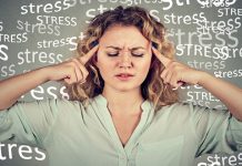 Kада тело и ум више не могу: Јасни показатељи да пуцате од стреса Жена под стресом