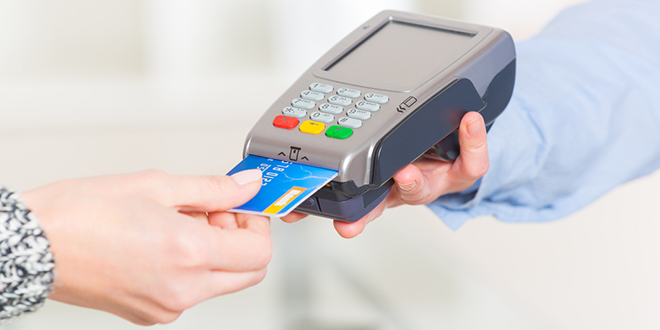 Плаћање кредитном или дебитном картицом &mdash; ПОС терминал
