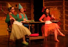 Најмлађа публика дуготрајним аплаузом поздравила представу „Успавана лепотица” у зајечарском театру Представа „Успавана лепотица”