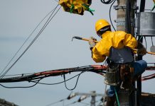 Сутра поједини делови Зајечара без струје Електричар на бандери