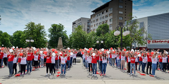 Матурантски плес — „European Qadrille Dance Festival” Матурантски плес — „European Qadrille Dance Festival”
