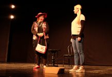 Представа „Црвени шешир” одушевила зајечарску публику Представа „Црвени шешир”