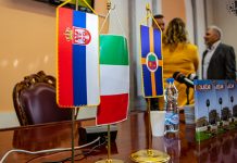 Италијански ђаци посетили Градску управу Зајечар Пријем за ђаке из Италије у Градској управи у Зајечару