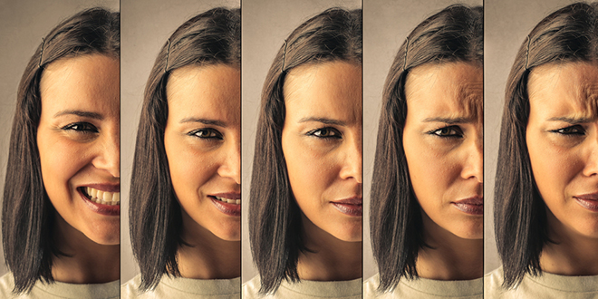 Различити изрази лица код жене Различити изрази лица код жене