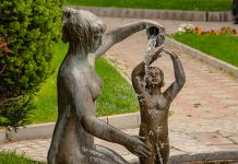 У Зајечару умерено облачно и мало топлије, максимална дневна температура и до 21 степен Зајечар — Центар — Фонтана