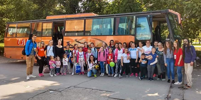 „Дечији центар” Зајечар — „ПозитивНИ улични фестивал” у Нишу „Дечији центар” Зајечар — „ПозитивНИ улични фестивал” у Нишу