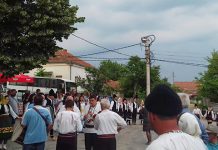 Одржана манифестација „Халово у песми и игри” у Халову „Халово у песми и игри”