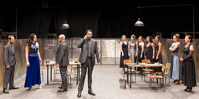 Представа „Жене из Троје”