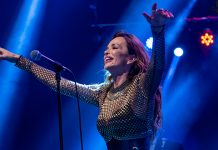 Северина „запалила“ Гургусовачку кулу у Kњажевцу (ФОТО) 58. Фестивал културе младих Србије — Северинин концерт