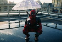 Спремите кишобране, данас киша, пљускови и грмљавина, максимална дневна температура око 27 степени Косплејер обучен у костим Deadpool-а држи кишобран