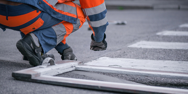Обележавање хоризонталне сигнализације, пешачког прелаза Обележавање хоризонталне сигнализације, пешачког прелаза
