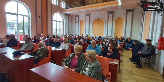 Потписивање уговора са пољопривредним произвођачима у Зајечару