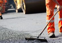 РАДОВИ НА ПУТУ: Пресвлачење коловоза на путу Салаш–Брусник Друмски радови, санација путева