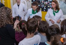 У Зајечару одржан 8. Фестивал науке „Тимочки научни торнадо” (ФОТО) 8. Фестивал науке „Тимочки научни торнадо” у Зајечару