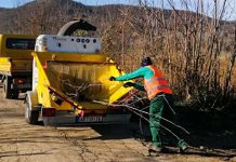 Уређује се пут ка Боровцу и размењује дотрајала улична расвета на Грљанском путу ЈКП „Тимок – одржавање” Зајечар — Уређење пута ка Боровцу