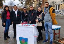 Удружење „Друштва Рома” Зајечар организовало акцију поводом Светског дана борбе против ХИВ-а (ФОТО) Омладински одбор Удружења „Друштва Рома” Зајечар — Светски дан борбе против ХИВ-а