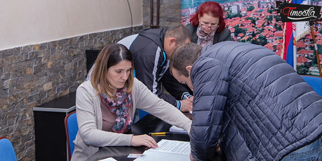 Потписивање уговора о додели подстицаја у области воћарства у Зајечару