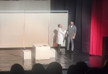 Убска публика наградила представу „Блискост” дуготрајним аплаузом Представа „Блискост” у Убу