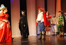 Представа „Мачак у чизмама” још једном одушевила најмлађе Зајечарце Представа „Мачак у чизмама”