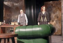 Зајечарска публика одлично прихватила извођење представе „Отац” Представа „Отац” у зајечарском позоришту