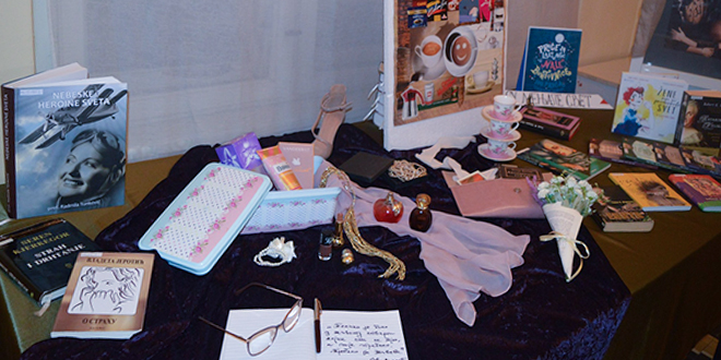 Дружење уз књигу „Приче за лаку ноћ за мале бунтовнице” у зајечарској библиотеци Дружење уз књигу „Приче за лаку ноћ за мале бунтовнице” у зајечарској библиотеци