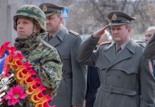 У Зајечару обележен Дан 9. српске ударне бригаде (ФОТО) Полагање венаца поводом Дана формирања 9. српске ударне бригаде у зајечарској касарни