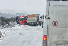 Проклизао шлепер са пута код Јелашнице Шлепер склизнуо са леденог пута код Јелашнице