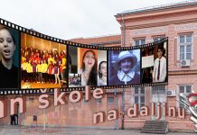 Наставници и ученици Основне школе „Десанка Максимовић” у Зајечару на јединствен начин обележили свој Дан школе Основна школа „Десанка Максимовић” Зајечар — Дан школе на даљину