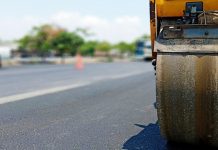 РАДОВИ НА ПУТУ: Асфалтирање регионалног пута Шљивар–Ласово Друмски радови, санација путева