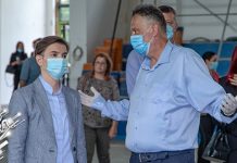 Брнабић у Зајечару: Бољи услови школовања за децу Премијерка Републике Србије Ана Брнабић у посети Зајечару