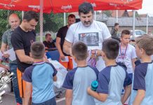 „Меморијал Јоца Михаиловић – К3”: „Кафе Фреш” победник турнира у категорији „деца 2010. годиште и млађи“, данас још два финала Турнир у малом фудбалу „Меморијал Јоца Михаиловић – К3”: Осми дан