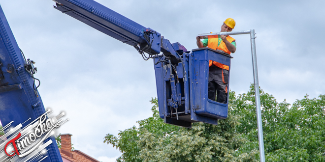 Зајечар: Део улице 14. српске ударне бригаде до краја недеље добија нову расвету