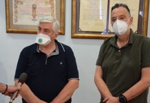 Епидемиолог др Бранислав Тиодоровић у Зајечару: Све похвале за рад штаба у Зајечару Епидемиолог др Бранислав Тиодоровић у посети Зајечару