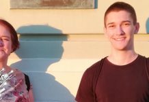 Зајечарац Петар Васиљевић освојио другу награду на Српској информатичкој олимпијади Српска информатичка олимпијада: Ана Пашалић и Петар Васиљевић