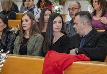 Факултет за менаџмент Зајечар: Почео трећи уписни рок студената на Основне студије Факултет за менаџмент Зајечар — Студенти у Амфитеатру