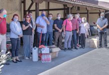 У Зајечару подељена заштитна средства и опрема директорима основних и средњих школа Подела заштитних средстава и опрема директорима основних и средњих школа у Зајечару