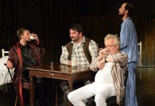 Прва позоришна премијера у Србији у новој сезони: Представа „Ближи небу” у зајечарском театру Премијера представе „Ближи небу” у зајечарском позоришту