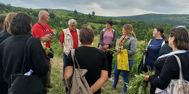 Projekat Edukacijom Do Emancipacije Cover