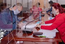 Зајечар помаже развој пољопривреде: За четири године 36 милиона динара за пољопривредне произвођаче Зајечар: Потписивање уговора за доделу подстицајних средстава за набавку механизације и опреме за пољопривреду