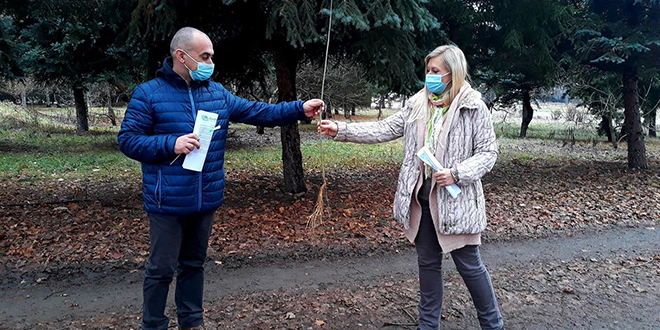 ЈКП „Тимок – одржавање” Зајечар: У оквиру акције „Посади свој хлад” стигле саднице јасена ЈКП „Тимок – одржавање” Зајечар: У оквиру акције „Посади свој хлад” стигле саднице јасена