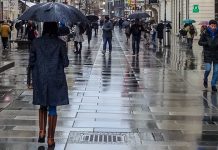 Облачно и прохладно – киша у већем делу Србије Киша, улица