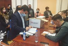 Група грађана „Доста је било – Саша Радуловић” предала потписе за локалне изборе у Зајечару